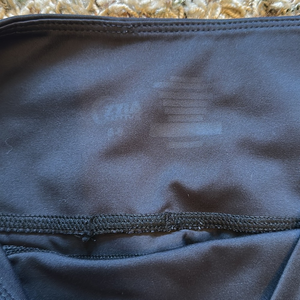 Zyia Crop Legging - Picture 3 of 4